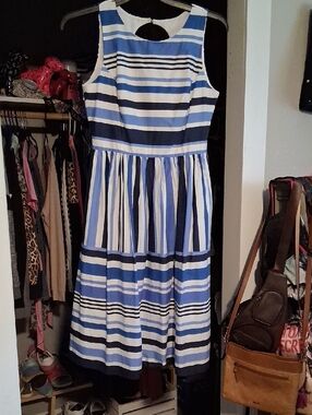 Vince Camuto Blue and White Striped Sleeveless Midi Dress
